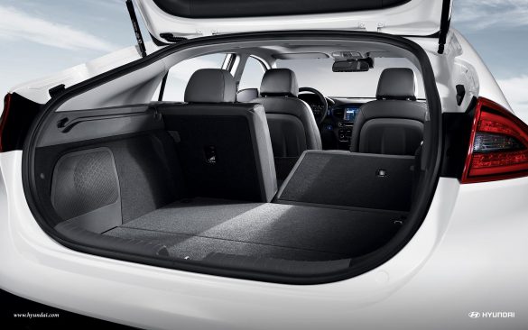 Hyundai Ioniq – tapety na smartfon i tablet (21)
