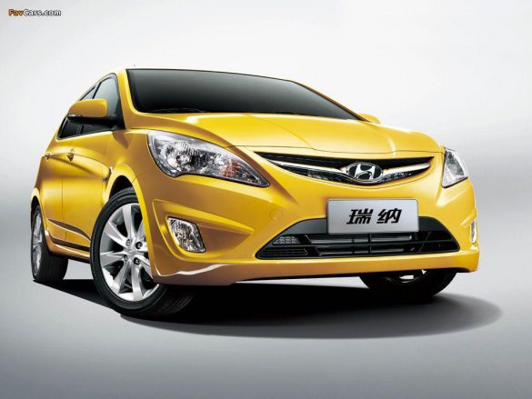 Hyundai Verna – tapety na smartfon i tablet (5)