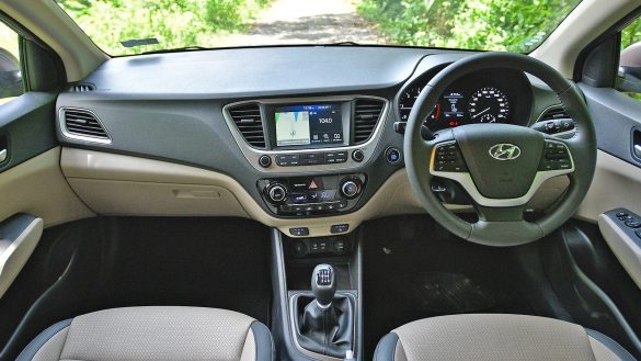 Hyundai Verna – tapety na smartfon i tablet (7)
