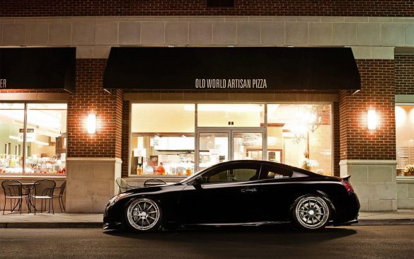 Infiniti G37 – tapety na smartfon i tablet (3)