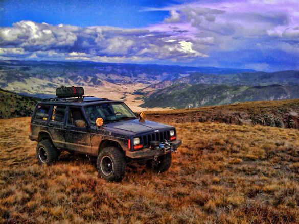 Jeep Cherokee – tapety na pulpit (10)