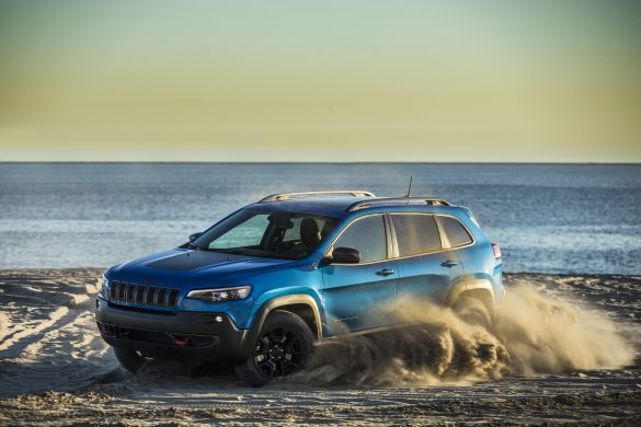 Jeep Cherokee – tapety na pulpit (19)