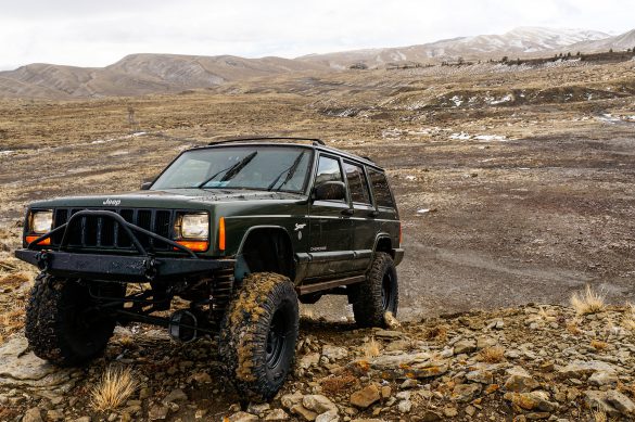 Jeep Cherokee – tapety na pulpit (8)