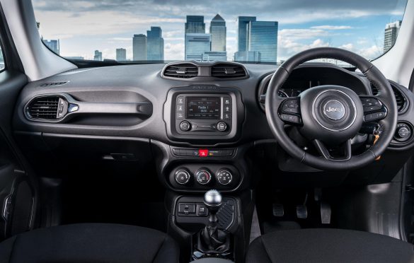 Jeep Renegade – tapety na smartfon i tablet (13)