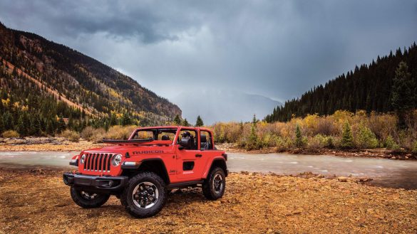 Jeep Wrangler 2018 – tapety na smartfon i tablet (1)