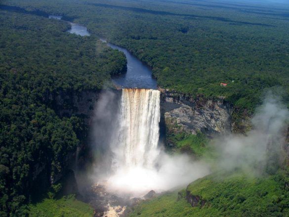 Kaieteur Falls – tapety na pulpit (6)