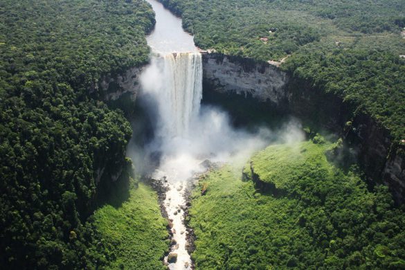 Kaieteur Falls – tapety na pulpit (9)