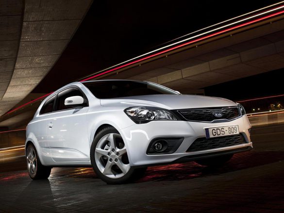 Kia Ceed – tapety na smartfon i tablet (3)