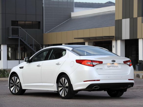 Kia Optima – tapety na smartfon i tablet (12)