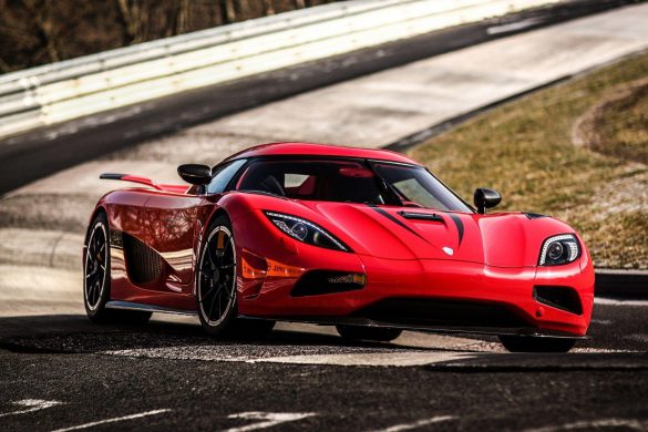 Koenigsegg Agera R – tapety na pulpit (1)