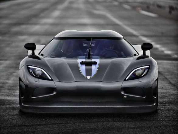 Koenigsegg Automotive AB – tapety na smartfon i tablet (16)