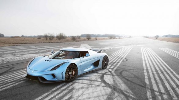 Koenigsegg Automotive AB – tapety na smartfon i tablet (20)