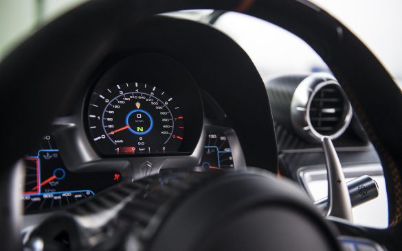 Koenigsegg One 1 – tapety na smartfon i tablet (1)