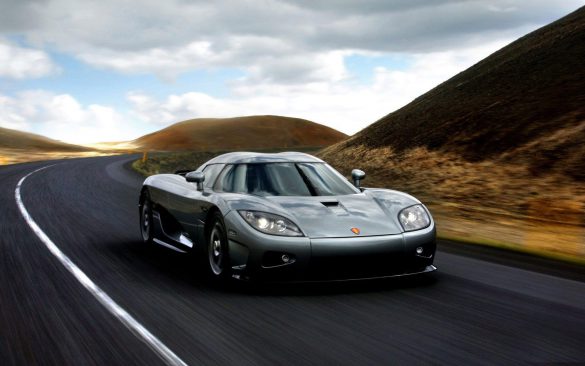 Koenigsegg – tapety na smartfon i tablet (10)