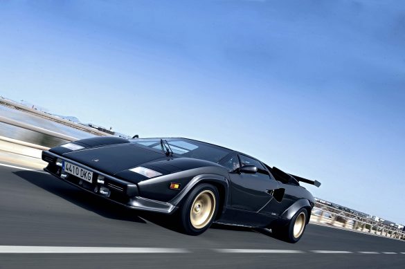 Lamborghini Countach – tapety na pulpit (1)