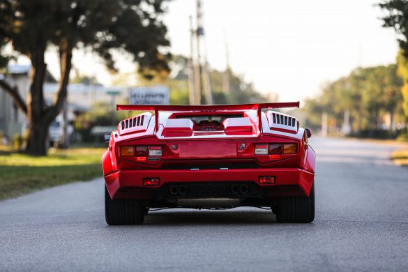 Lamborghini Countach – tapety na pulpit (29)