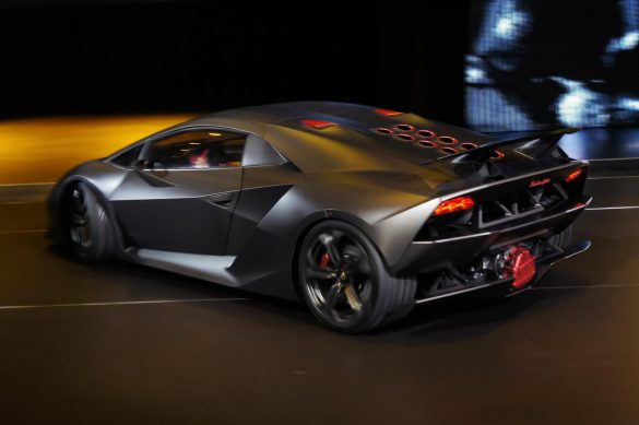 Lamborghini Sesto Elemento – tapety na smartfon i tablet (12)