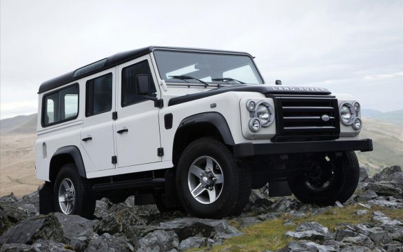Land Rover Defender – tapety na pulpit (11)