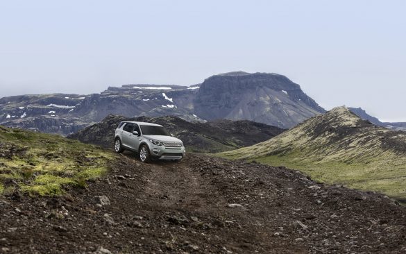 Land Rover Discovery Sport – tapety na smartfon i tablet (11)