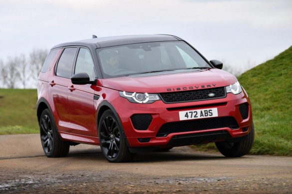 Land Rover Discovery Sport – tapety na smartfon i tablet (18)