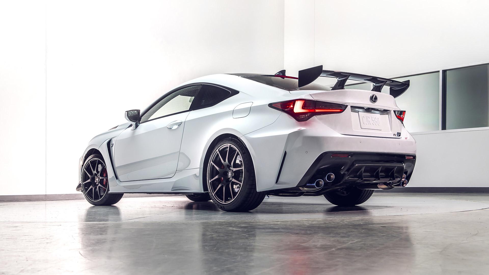 Lexus RC F tapety na pulpit Tapety