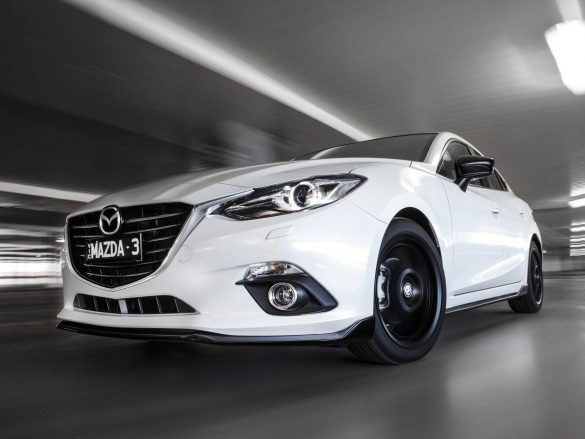 Mazda 3 – tapety na smartfon i tablet (3)