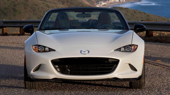 Mazda MX-5 Miata – tapety na smartfon i tablet (1)
