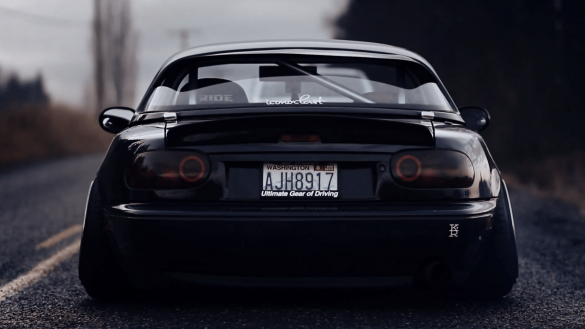 Mazda MX-5 Miata – tapety na smartfon i tablet (1)