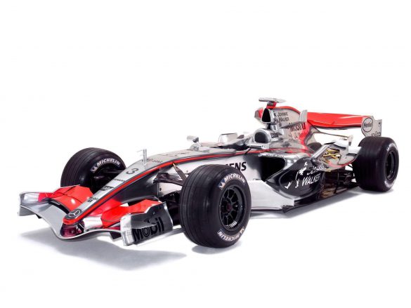 Mclaren Mercedes – tapety na pulpit (24)