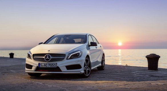 Mercedes-AMG A 45 2019 – tapety na pulpit (13)