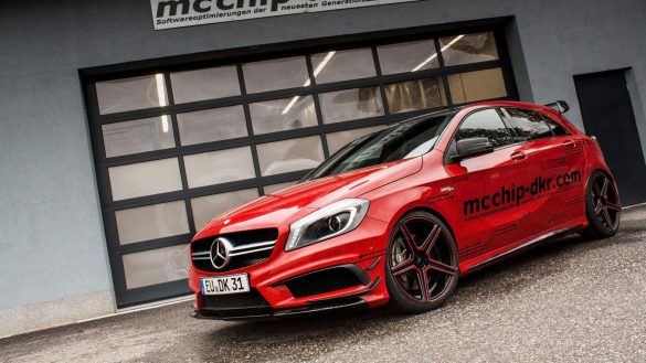 Mercedes-AMG A 45 2019 – tapety na pulpit (16)