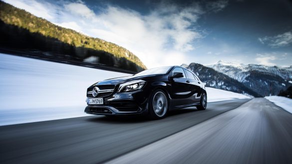 Mercedes-AMG A 45 2019 – tapety na pulpit (23)