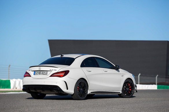 Mercedes-Benz CLA Shooting Brake – tapety na pulpit (1)