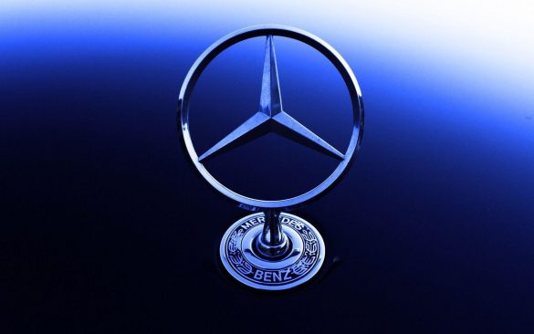 Mercedes-Benz Logo – tapety na pulpit (9)