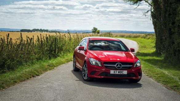 Mercedes CLA – tapety na smartfon i tablet (12)