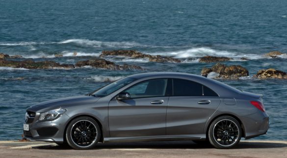 Mercedes CLA – tapety na smartfon i tablet (9)