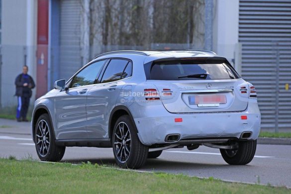 Mercedes GLB – tapety na pulpit (22)