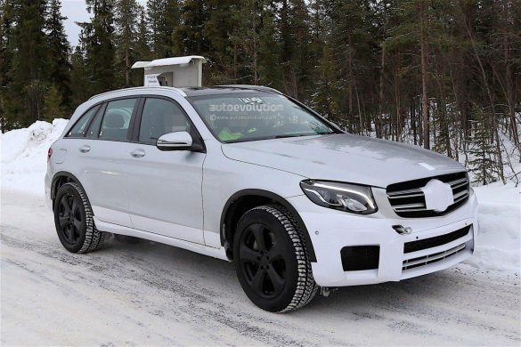 Mercedes GLB – tapety na pulpit (25)