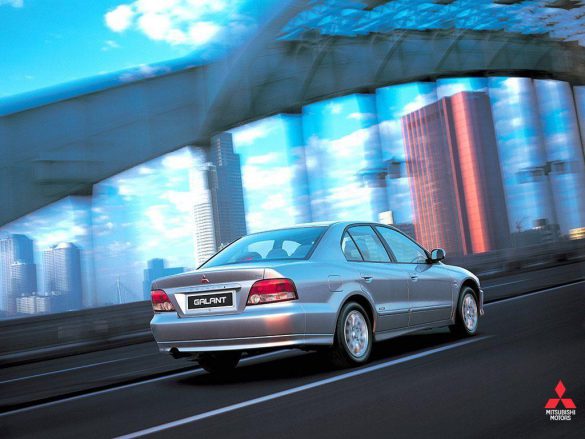 Mitsubishi Galant – tapety na pulpit (15)