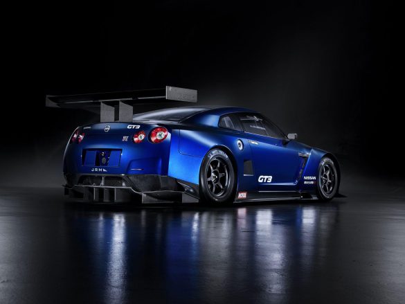 Nissan GT-R Nismo – tapety na smartfon i tablet (1)