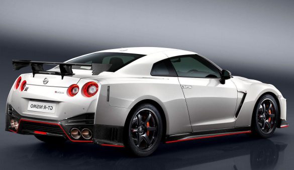 Nissan GT-R Nismo – tapety na smartfon i tablet (1)