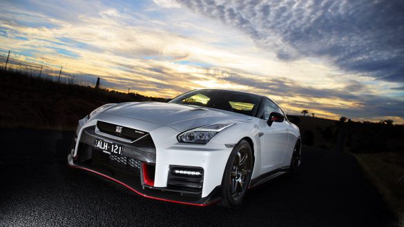 Nissan GT-R Nismo – tapety na smartfon i tablet (13)