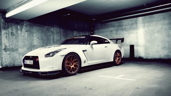 Nissan GT-R Nismo – tapety na smartfon i tablet (15)