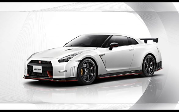 Nissan GT-R Nismo – tapety na smartfon i tablet (2)