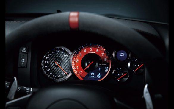 Nissan GT-R Nismo – tapety na smartfon i tablet (20)
