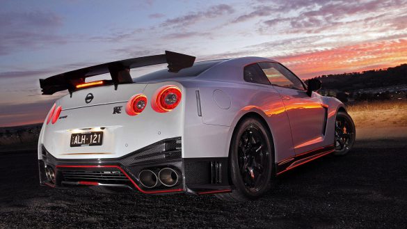 Nissan GT-R Nismo – tapety na smartfon i tablet (4)