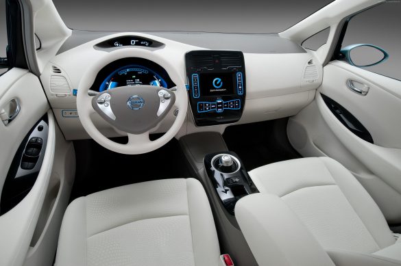Nissan Leaf – tapety na smartfon i tablet (9)