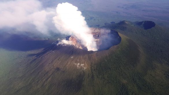 Nyiragongo – tapety na pulpit (14)