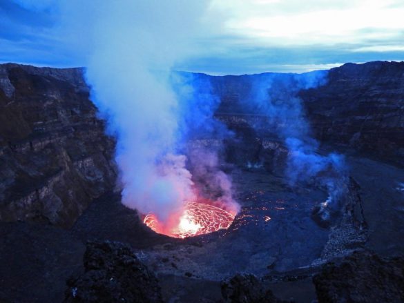 Nyiragongo – tapety na pulpit (18)