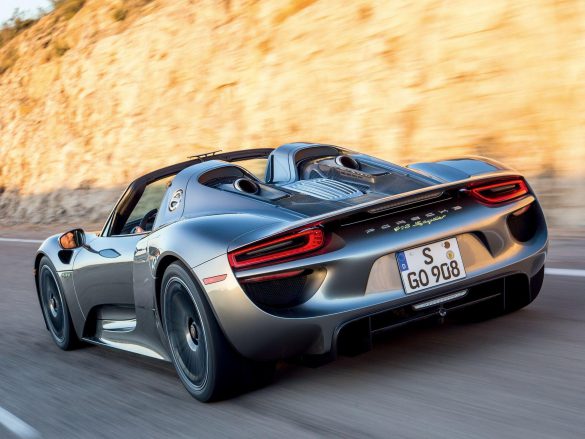 Porsche 918 Spyder – tapety na pulpit (5)